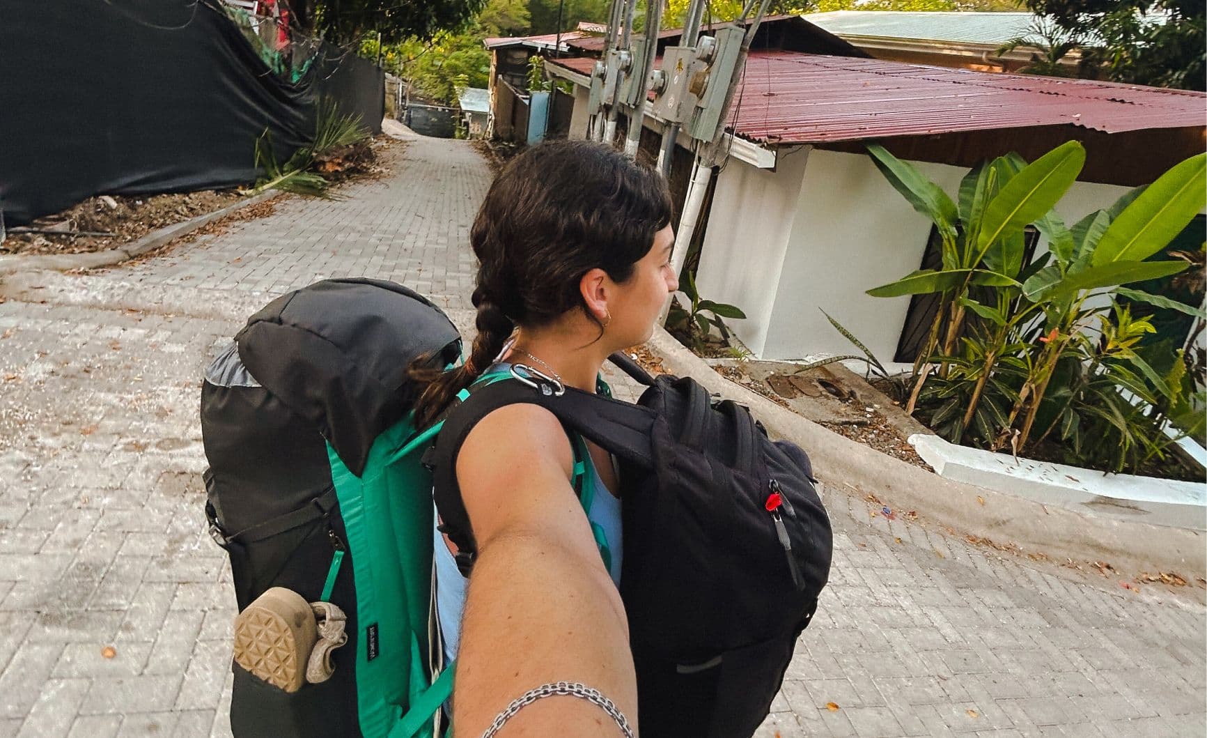 Quoi apporter dans ton backpack: les essentiels